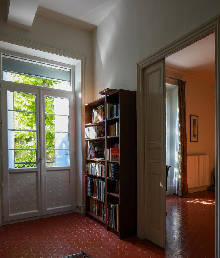 Le 37 Malaucene Bed & Breakfast ภายนอก รูปภาพ