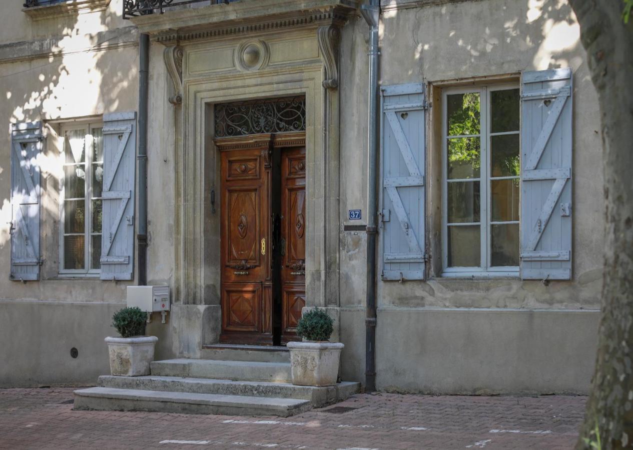 Le 37 Malaucene Bed & Breakfast ภายนอก รูปภาพ