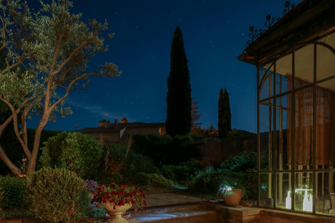 Le 37 Malaucene Bed & Breakfast ภายนอก รูปภาพ