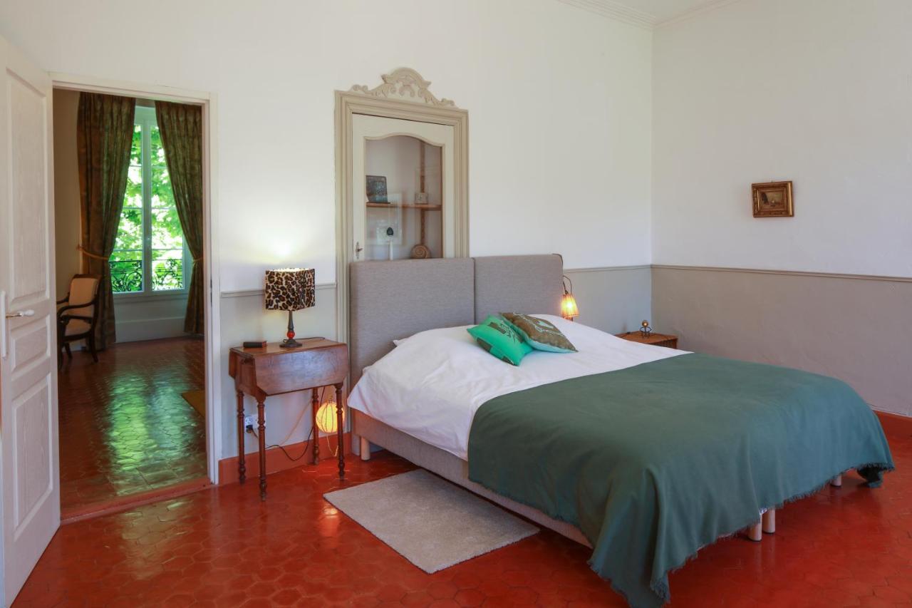 Le 37 Malaucene Bed & Breakfast ห้อง รูปภาพ